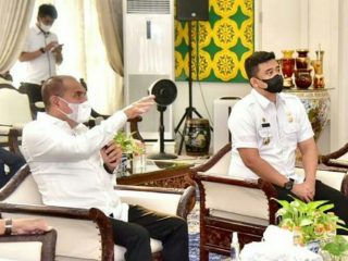 Kementrian Perhubungan (Kemenhub) akan mengembangkan angkutan massal berbasis jalan/Bus Rapit Transit (BRT) di Kota Medan. Langkah ini dilakukan sebagai salah satu upaya untuk mengurai kemacetan yang terjadi di ibukota Provinsi Sumatera Utara itu.