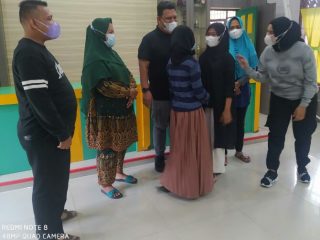 Walikota Medan, Bobby Afif Nasution melalui Camat Medan Selayang, Viza Fandhana mendamaikan kedua remaja yang bertengkar dan video nya sempat viral di media sosial beberapa waktu lalu.
