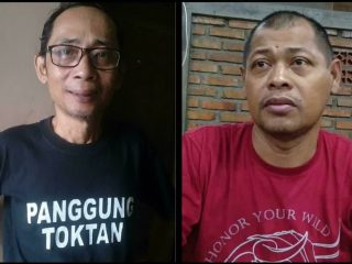 Almarhum YS Rat (kiri) dan Rudi Arman (kanan) semasa hidup. Dua jurnalis senior ini dimakamkan pada Jumat 7 Januari 2022.