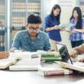 Jelang SNMPTN dan SBMPTN 2022, siswa perlu mempertimbangkan jurusan kuliah dari berbagai sisi.