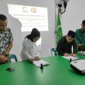 Pengurus Daerah (PD) Al Washliyah Kota Medan bersama Yayasan Magna Skala Indonesia (MASI) menjalin kesepahaman pada Program Pengembangan Sanitasi Sekolah dan Madrasah, berlangsung di Kantor PD Al Washliyah Kota Medan. Sabtu,(1/2/2022).