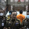 Tim tangkap buronan (Tabur) Kejaksaan Tinggi Sumatera Utara kembali berhasil mengamankan MUS, selaku DPO tersangka dugaan tindak pidana korupsi pembangunan Pasar Waserda (warung serba ada) Kecamatan Dolok Masihul (Domas), Kabupaten Serdang Bedagai Tahun Anggaran 2008.