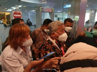 Ketua Dewan Pers, Muhammad Nuh memastikan adanya perlindungan hukum bagi para jurnalis. Hal ini sebagai perpanjangan antara Dewan Pers dengan Kepolisian Republik Indonesia (Polri).