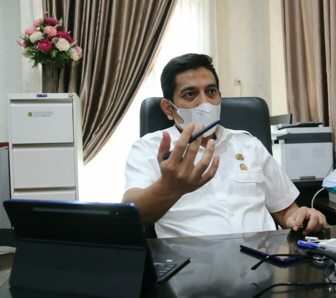 Kepala Dinas Penanaman Modal dan Pelayanan Terpadu Satu Pintu (PMPTSP) Kota Medan, Ferry Ichsan