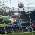 Manchester United tidak mampu berbuat banyak saat meladeni permainan tim sekotanya, Manchester City di Stadion Etihad, Minggu (6/3/2022). Setan Merah menyerah 1-4.