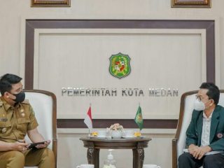 Walikota Medan, Bobby Nasution akan menjadikan RSUD Pirngadi Medan sebagai rumah sakit rujukan dalam penanganan penyakit stroke.