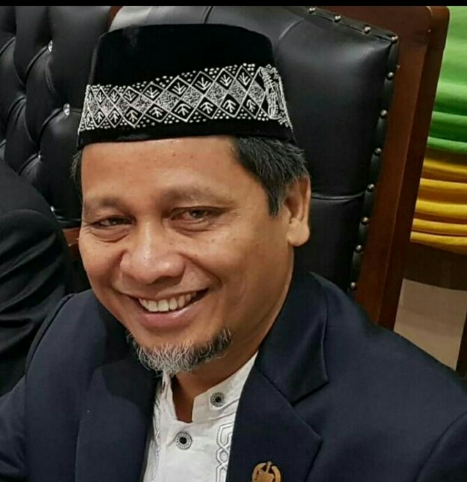 Wakil Ketua DPRD Medan, Rajuddin Sagala sangat menyayangkan sekali masih banyak bangunan tanpa izin maupun menyalahi izin berdiri di Kota Medan.