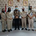 Ketua DPRD Medan, Hasyim berpose bersama Pengurus KBPP Polri Resort Medan