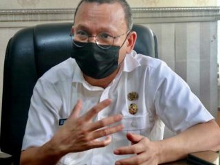 Kadis Pendidikan Medan, Laksamana Putra Siregar