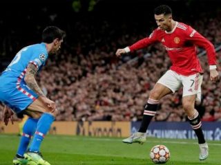 Gol sundulan R Lodi memanfatkan umpan lambung A Griezmann di menit 41 cukup untuk menyingkirkan Manchester United di babak 16 besar Liga Champions 2021/2022 di Stadion Old Trafford, Rabu dini hari(16/3/2022).