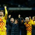 Para pemain Barcelona merayakan kemenangannya atas Real Madrid di Stadion Santiago Bernabeu 4-0, Senin (21/3/2022). Foto:google
