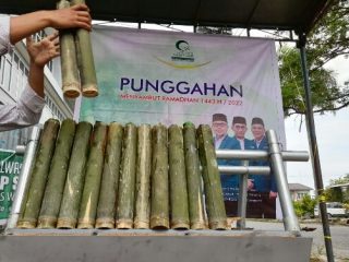 Ramadhan adalah bulan yang ditunggu-tunggu umat Islam. Selain Ramadha penuh keberkahan, rahmat dan ampunan, ramadhan juga bulan penuh ibadah.