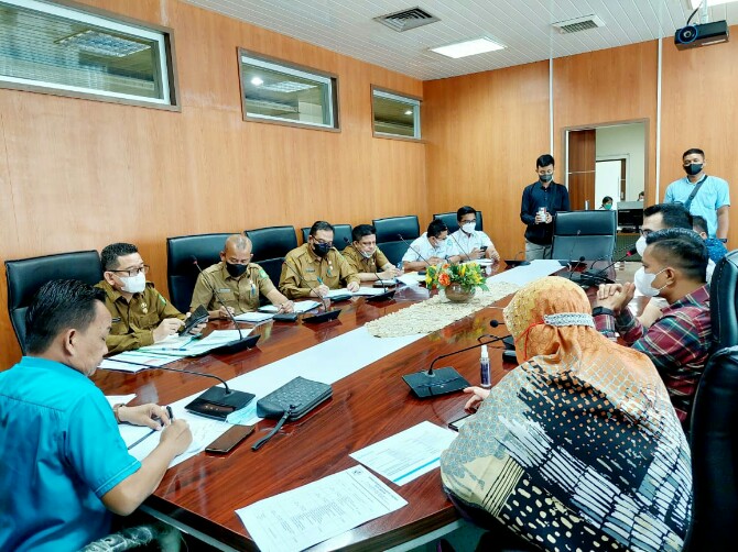 Suasana RDP Komisi II DPRD Medan dengan OPD dan BPJS
