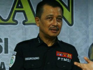 Ketua Umum PP PTMSI, Komjen Pol Drs Oegroseno SH