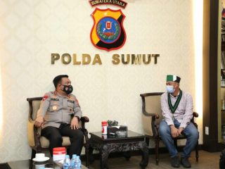 Alwi Hasbi Silalahi saat bertemu Kapolda Sumut beberapa waktu lalu.