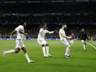 Real Madrid memang kalah 2-3 dari Chelsea di leg kedua perempatfinal Liga Champions. Tapi, Los Blancos yang lolos setelah melalui 120 menit laga.