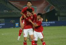 Para pemain Timnas Indonesia merayakan gol E Baggott ke gawang Nepal. Indonesia menang 7-0 dan tampil di Piala Asia 2023