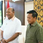 Plt Bupati Langkat, Syah Afandin bersama Rektor USU, Muriyanto Amin