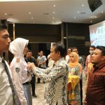 Kadispora Sumut Ardan Noor melepas tanda peserta seleksi calon Paskibraka Provinsi Sumut 2022, (25/6/2022). Sebanyak 66 pelajar SMA/SMK/MAN dinyatakan lulus dan diproyeksikan bertugas pada 17 Agustus 2022.