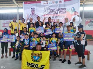 Atlet Sepatu Roda Deli Serdang Inline Skate (DSILS) meraih 16 medali pada Kejuaraan Terbuka Sepatu Roda memperebutkan Piala Kapolres Aceh Timur, Minggu (26/06/2022).