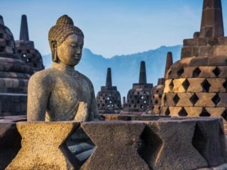 Ilustrasi Candi Borobudur