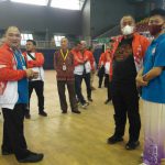 Ketua KORMI Sumut, Baharuddin Siagian (dua dari kanan) saat meninjau langsung pertandingan FORNAS VI di Palembang, Jumat (1/7/2022)