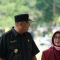 Syah Afandin bersama perwakilan pihak UISU