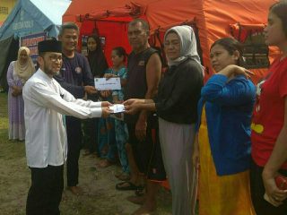 Baznas Kota Medan Salurkan Bantuan Korban Kebakaran di 2 Lokasi