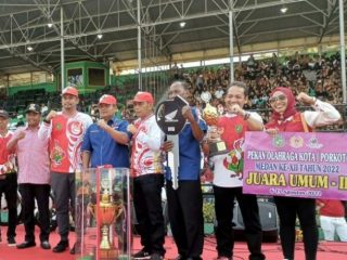 Kecamatan Medan Denai untuk kedelapan kali berturut turut meraih juara umum Pekan Olahraga Kota (Porkot) Medan 2022.