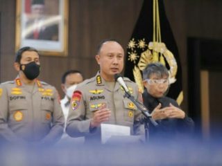 Irwasum Polri, Komjen Pol Agung