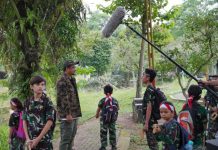 Walikota Medan, Bobby Nasution saat proses satu adegan dalam Film 1 CM