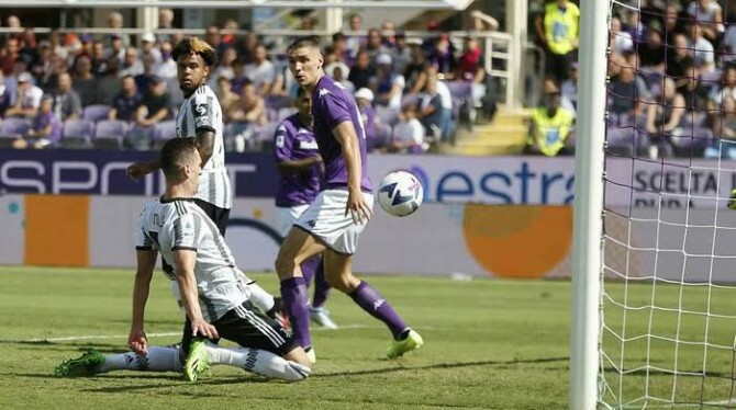 Fiorentina harus puas berbagi angka dengan Juventus ketika keduanya bersua di Stadion Artemio Franchi dalam lanjutan Liga Italia pekan ke-5, Sabtu (3/9/2022).
