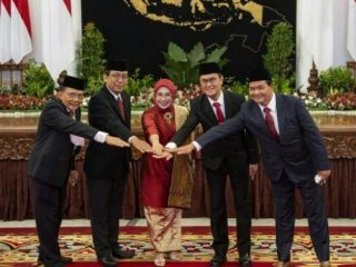 Ini wajah lima Anggota DKPP RI yang baru dilantik.