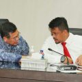 Walikota Medan, Bobby Nasution berbincang dengan PT SMF, Ananta Wiyogo