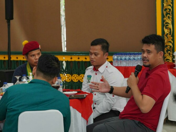 Walikota Medan, Bobby Nasution saat berdiskusi dengan Kelompok Cipayung Plus di Pendopo Rumah Dinas Walikota Medan, Sabtu (10/9/2022)