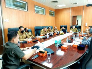 Ketua Komisi II DPRD Medan, Sudari mempertanyakan realisasi pendistribusian Bantuan Siswa Miskin (BSM) Kota Medan sebesar Rp25 miliar yang dialokasikan di Dinas Pendidikan Kota Medan.