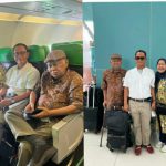 Prof Budi Agustono melansir fotonya saat bertemu Prof Azyumardi Azra di Bandara dan Pesawat sebelum Ketua Dewan Pers itu mengalami kendala kesehatan dan dilarikan ke RS Serdang, Selangor.