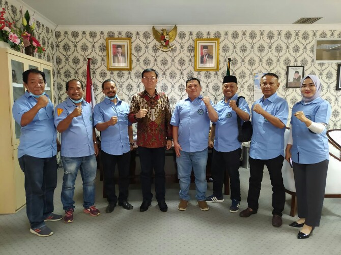 Ketua DPRD Kota Medan, Hasyim mendukung penuh kehadiran Federasi Serikat Buruh Pekerja Karya (FSBPK) di Kota Medan.