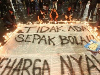 Insiden di Stadion Kanjuruhan sebagai yang terbesar kedua di dunia sepanjang sejarah sepakbola.