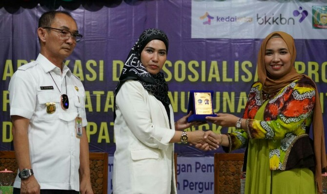 Advokasi dan penguatan komitmen pemerintah daerah dan swasta dalam pencegahan stunting digelar Universitas Muhammadiyah Sumatera Utara (UMSU) di Aula Resto Sobat Bagus Cabe Ijo, Stabat, Rabu (5/10/2022).