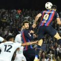 Gol Lewandowski dimenit 90+2 selamatkan Barca dari kekalahan saat bersua Inter Milan di Stadion Camp Nou dalam lanjutan penyisihan Grup C Liga Champions, Kamis (13/10/2022).