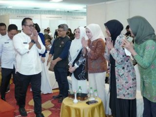 Wakil Walikota Medan, Aulia Rachman saat membuka Job Fair 2022.
