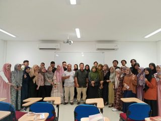 Fakultas Ilmu Sosial (FIS) UIN Sumatera Utara menggelar pelatihan penulisan etnografi dan monografi bagi mahasiswa pada 15 Oktober 2022.