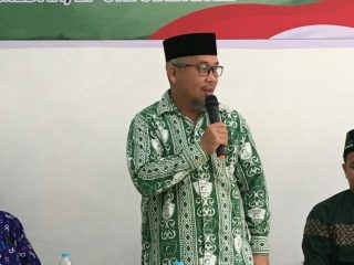 Ketua PD Al Washliyah Medan, Abdul Hafiz Harahap, saat membuka Bimtek RKAM/RKAS Sekolah Al Washliyah, Kamis (27/10/2022)