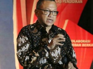Kadis Pendidikan Kota Medan, Laksamana Putra Siregar