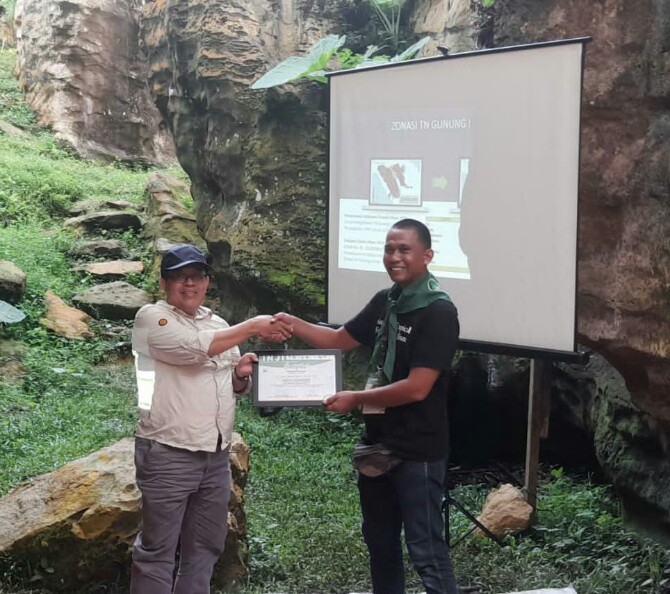 Pelatihan jurnalistik bertajuk Independent Nature Journalist Indonesia (INJI) Warrior Camp kembali berlangsung di Rock Island Bukit Lawang, Kabupaten Langkat, 8 sampai 12 November 2022.