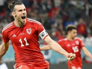 Gareth Bale merayakan golnya ke gawang USA
