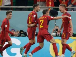 Pemain Spanyol saat merayakan kemenangannya melawan Kosta Rika di Piala Dunia 2022