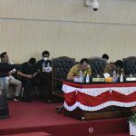 Juru Bicara Fraksi PKS DPRD Medan, Irwansyah saat menyampaikan pendapat fraksinya terkait Ranperda Keolahragaan