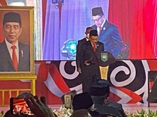 Menteri Dalam Negeri (Mendagri) Tito Karnavian meresmikan tiga provinsi DOB (daerah otonomi baru) Papua. Tiga provinsi yang diresmikan yakni Provinsi Papua Selatan, Provinsi Papua Tengah dan Provinsi Papua Pegunungan.